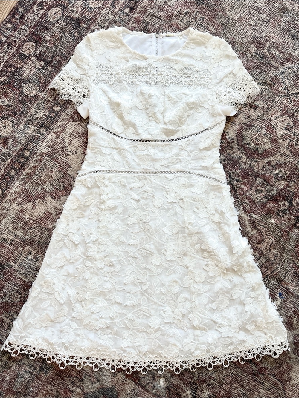 NWOT Elie Tahari White Floral Short Sleeve Mini Dress Size 6 Cocktail Formal